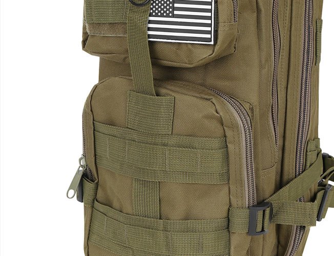 30 L-es ergonomikus khaki színű katonai hátizsák amerikai zászlós felvarróval (BB8916) (5)