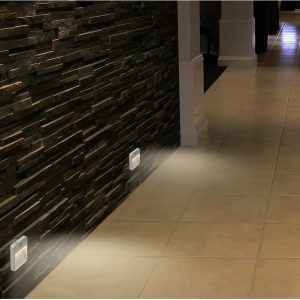 Mozgásérzékelős szögletes éjjeli lámpa - mágnessel rögzíthető éjszakai irányfény lépcsőkhöz, folyosókra (BBV) - Image 10