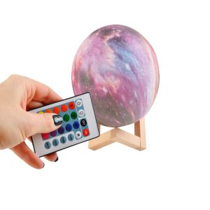 3D LED-es hangulat lámpa - Hold alakú éjjeli fény stílusos fa talppal -16 különböző színben és 4 világítási móddal (THM) - Image 5