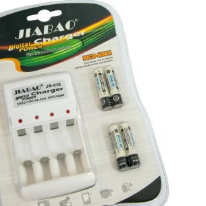 Univerzális elemtöltő + 4 db tölthető 2100mAh ceruza akku (AA/AAA elemekhez) (BBL) - Image 4