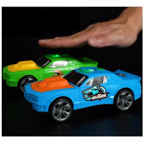 Gesztusvezerelt-auto-motorbugas-fekcsikorgas-2