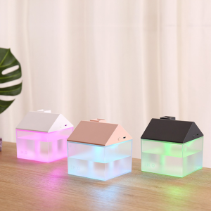 Házikó alakú ultrahangos párologtató diffúzor – LED világítással, halk működésű párásító otthonra és irodába 250 ml - fehér (BLLV) - Image 3