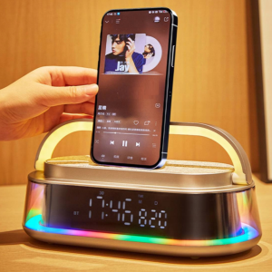 OKOP intelligens töltőállomás bluetooth hangszóróval, Qi kompatibilis, FM rádió, SD lejátszó és RGB LED kijelző KP-575 (BBJH) - Image 15