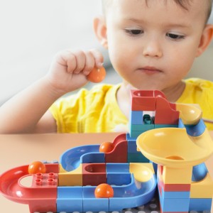 Tumama golyófutam építőkocka készlet – kreatív labdapálya játék gyerekeknek (FX) (BLLV) - Image 2