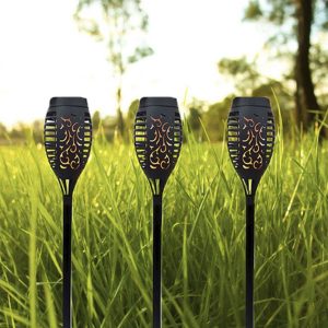 Leszúrható, napelemes, fáklya hatású dekor lámpa melegfehér fénnyel és láng mintával - 51 cm, időjárásálló -1 db (BBV) - Image 3