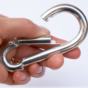 Rugós fém karabiner hegymászáshoz, barlangászathoz, vitorlázáshoz - 10 x 50 x 100 mm (BBL) - Image 2